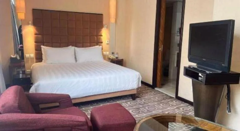 Bed in Sichuan Jinjiang Hotel