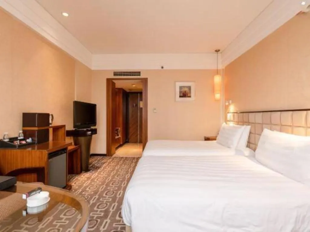 Bed in Sichuan Jinjiang Hotel