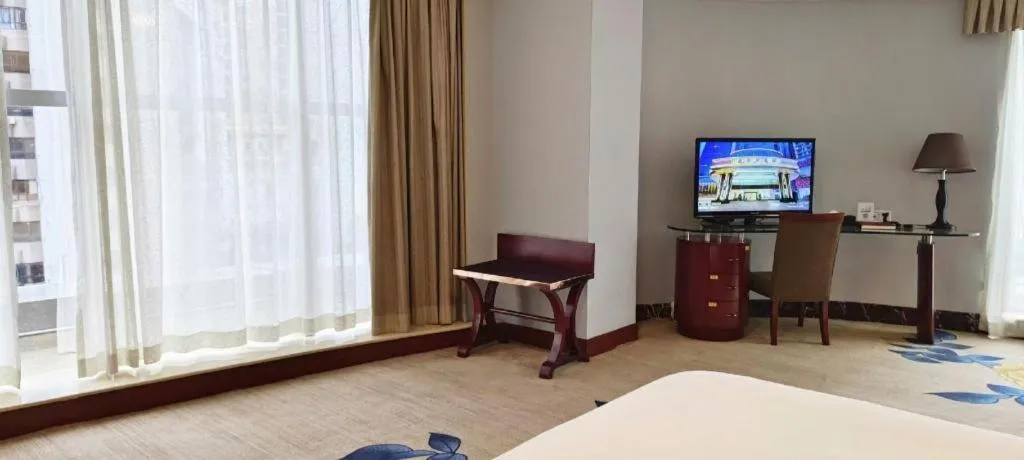 Bed in Shenzhen Hongfeng Hotel (Luohu Branch)