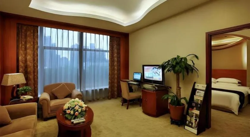 Bed in Shenzhen Hongfeng Hotel (Luohu Branch)