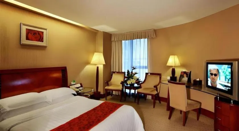 Bed in Shenzhen Hongfeng Hotel (Luohu Branch)