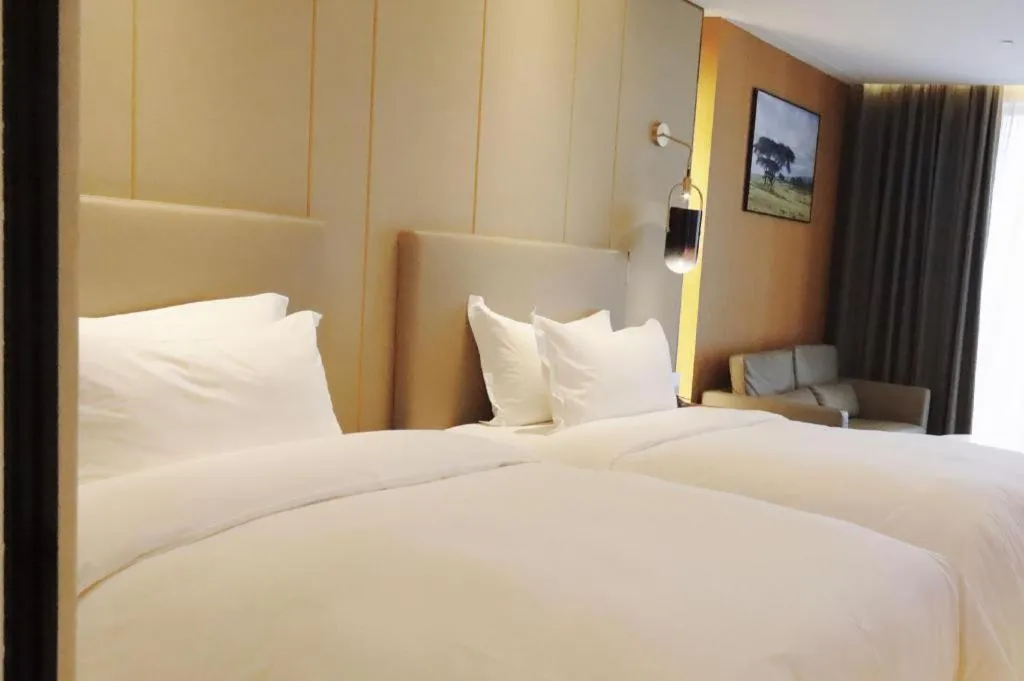 Bed in Shenzhen Hongfeng Hotel (Luohu Branch)