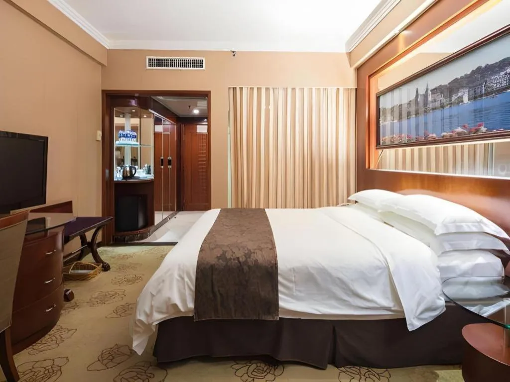 Bed in Shenzhen Hongfeng Hotel (Luohu Branch)