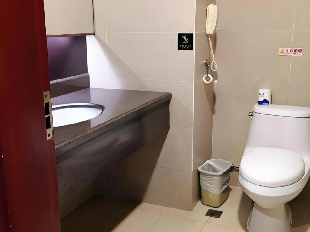 Shenzhen Hongfeng Hotel (Luohu Branch)