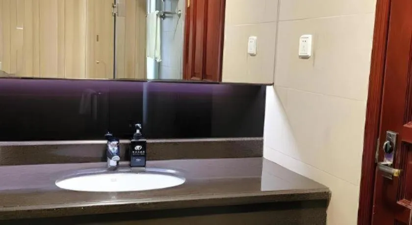 Shenzhen Hongfeng Hotel (Luohu Branch)