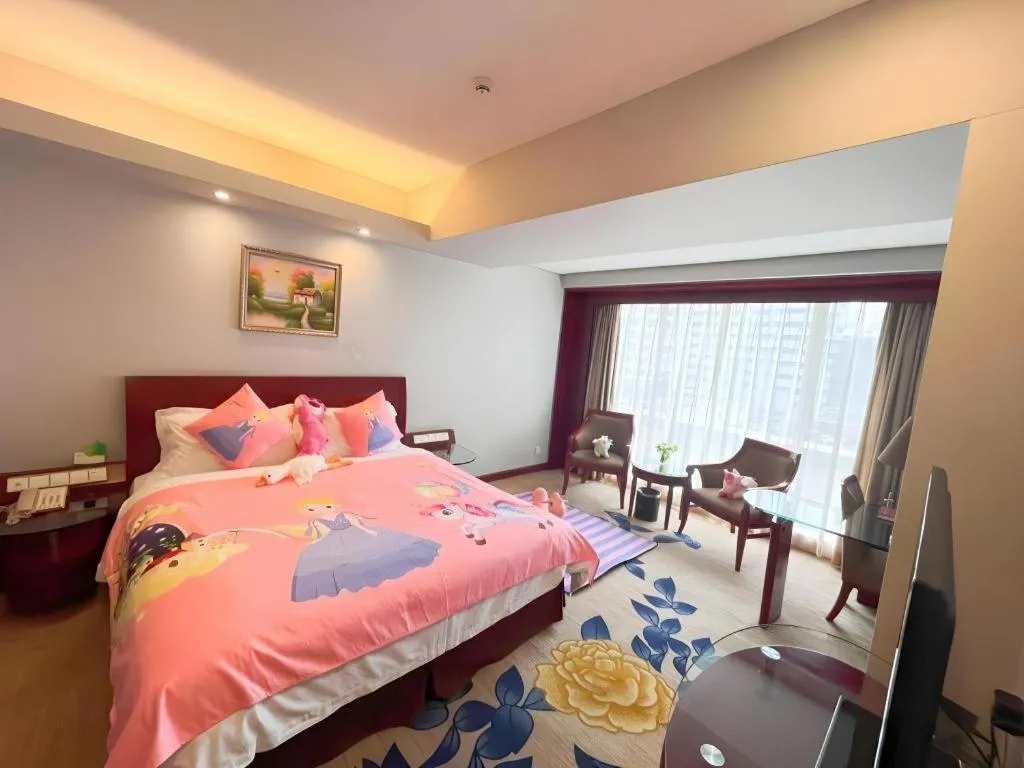 Bed in Shenzhen Hongfeng Hotel (Luohu Branch)