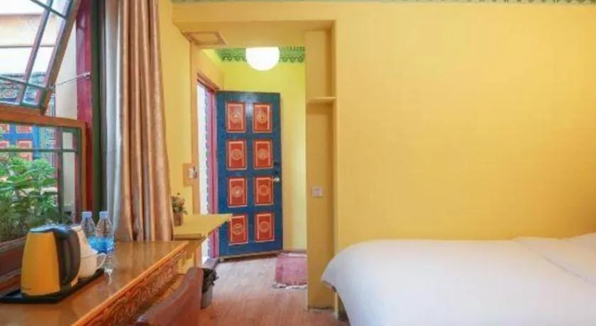 Bed in Tashitakge Hotel