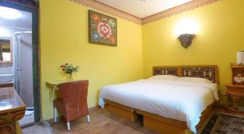 Bed in Tashitakge Hotel
