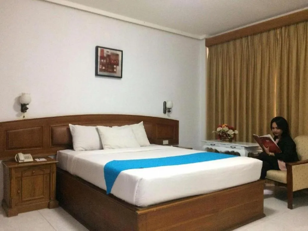Bed in Athaya Hotel Kendari