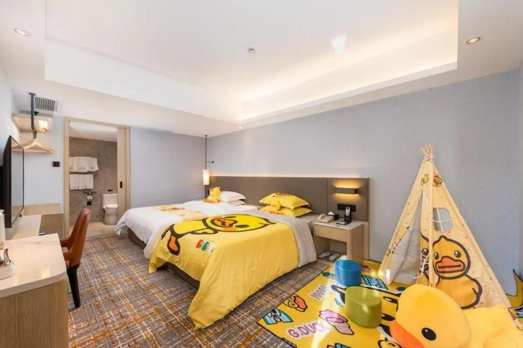 Bed in Overseas Chinese Hotel