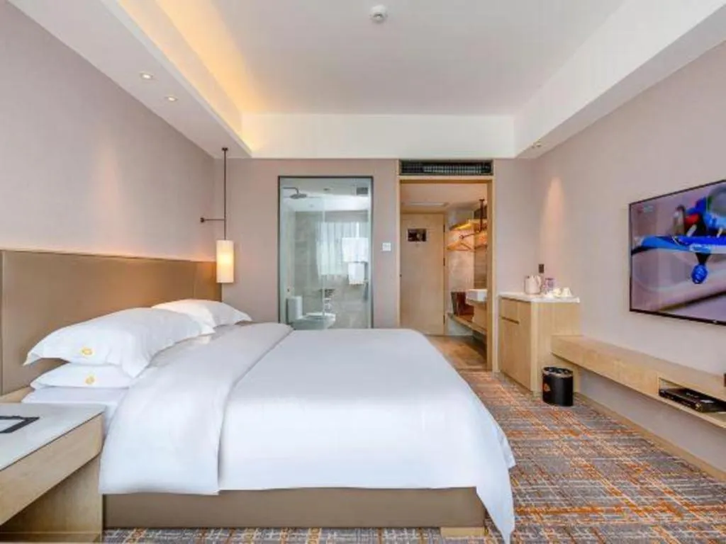 Bed in Overseas Chinese Hotel