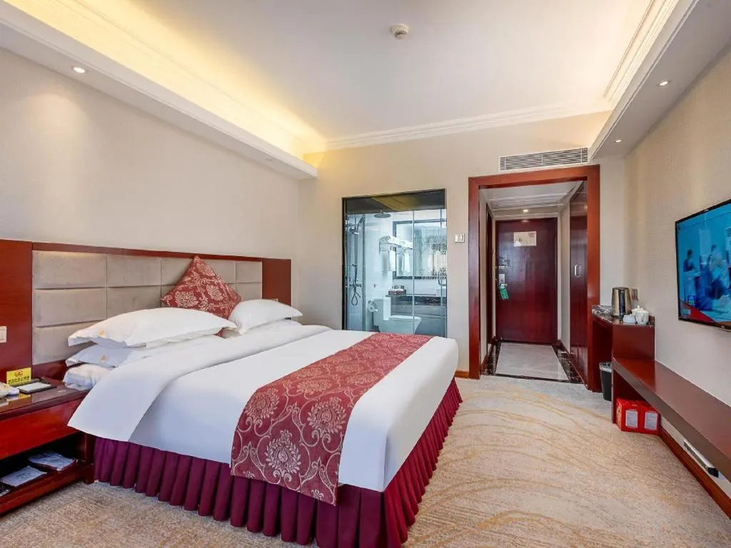 Bed in Overseas Chinese Hotel