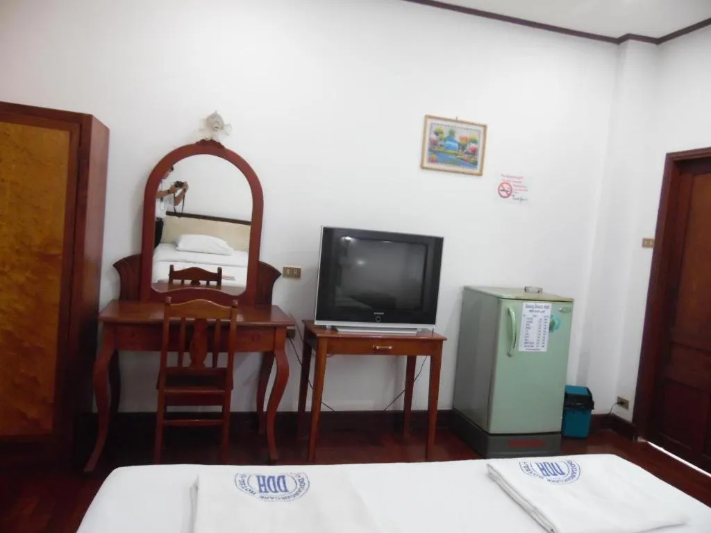 Bed in Douang Deuane hotel