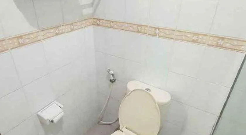 Larisae Setia Kawan Hotel