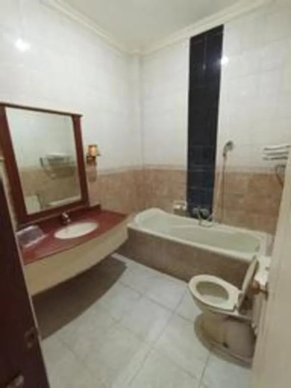 Larisae Setia Kawan Hotel