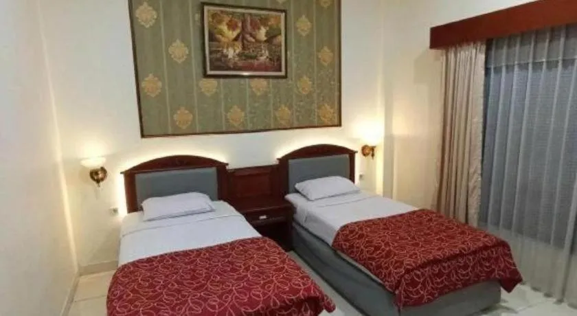 Larisae Setia Kawan Hotel