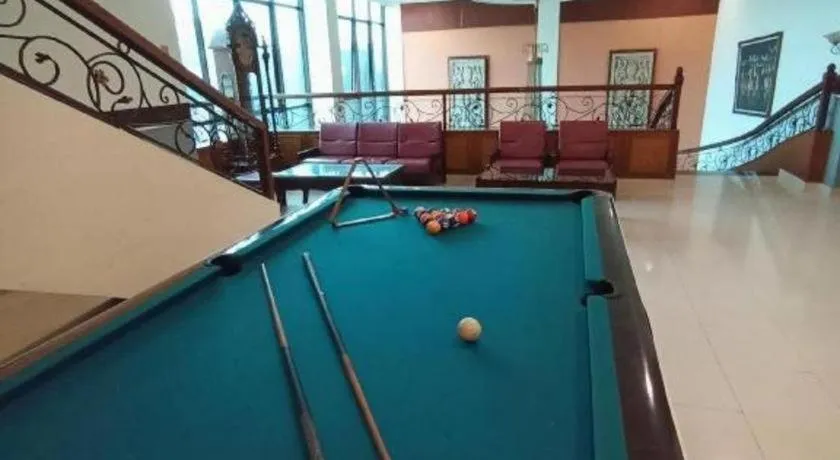 Larisae Setia Kawan Hotel