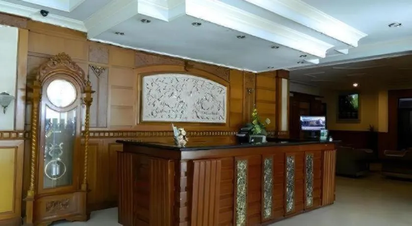 Larisae Setia Kawan Hotel