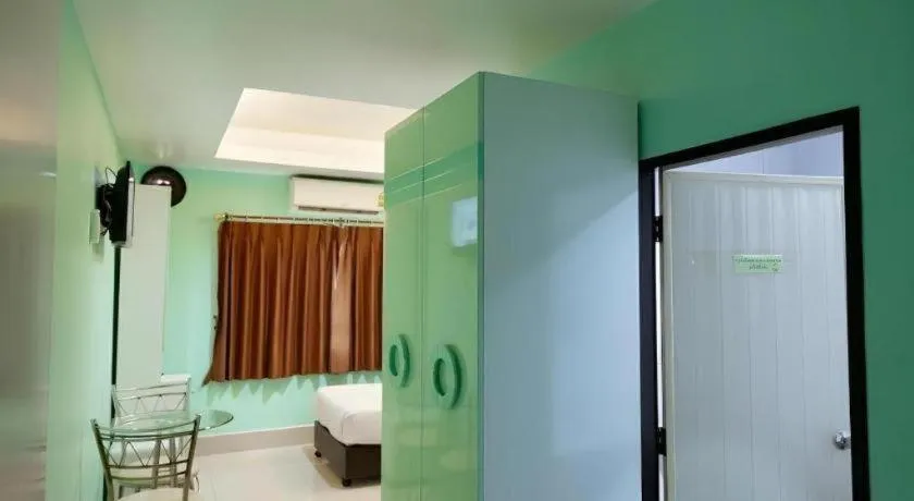 Rimnam Hotel Suk Sawat 70