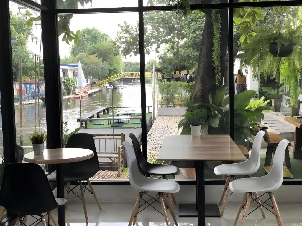 Rimnam Hotel Suk Sawat 70