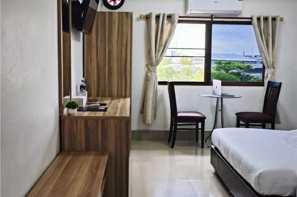 Rimnam Hotel Suk Sawat 70 Rimnam Hotel Suk Sawat 70