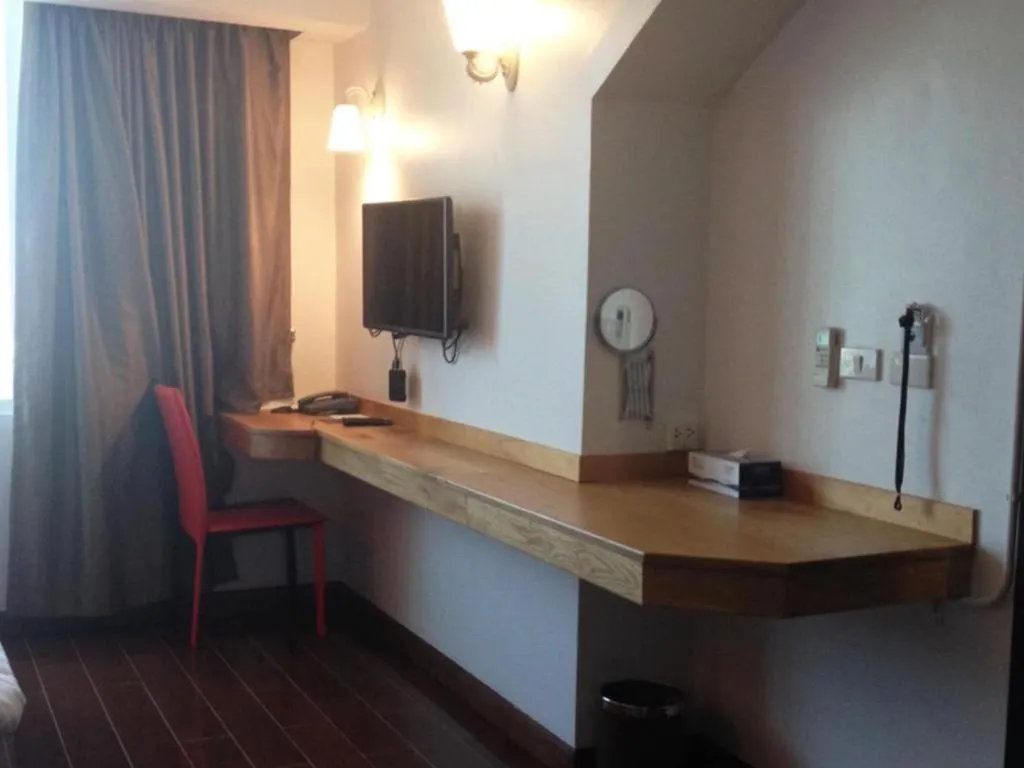 Cozy At 9 Hotel And Kitchen