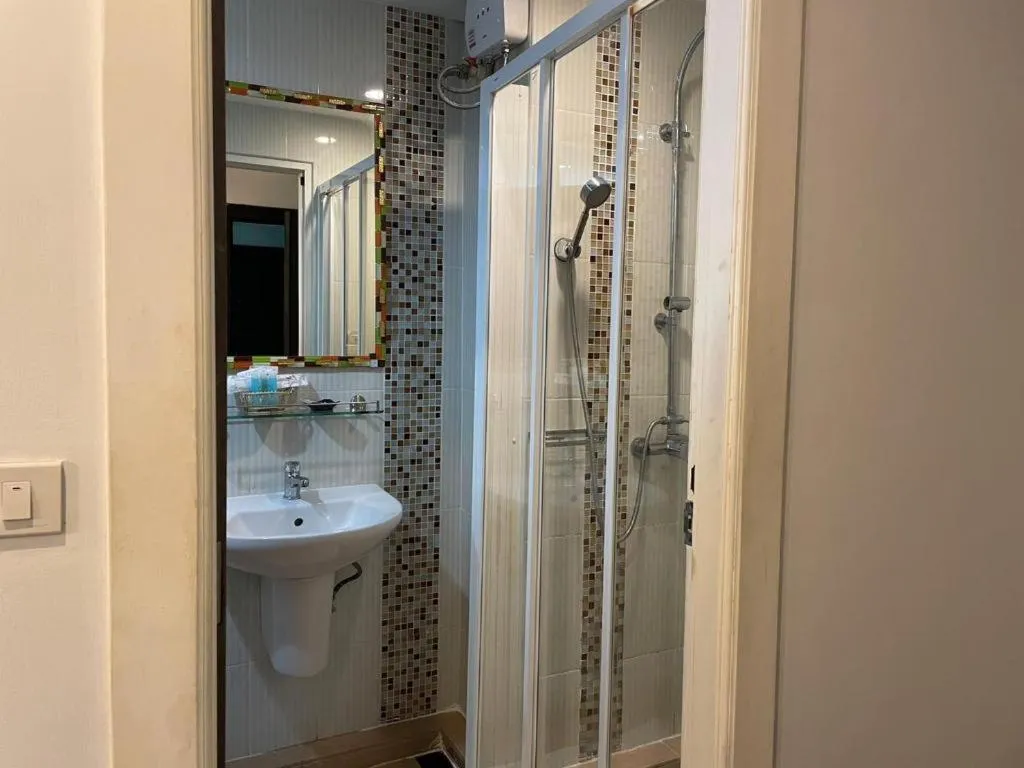 Cozy At 9 Hotel And Kitchen