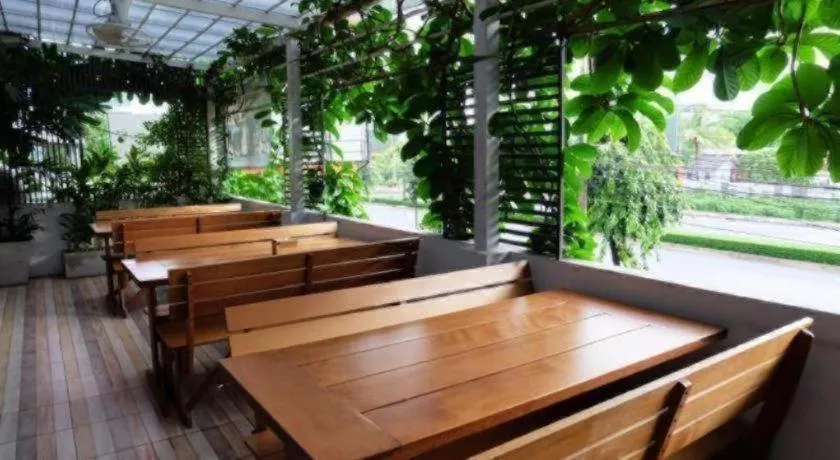 Cozy At 9 Hotel And Kitchen