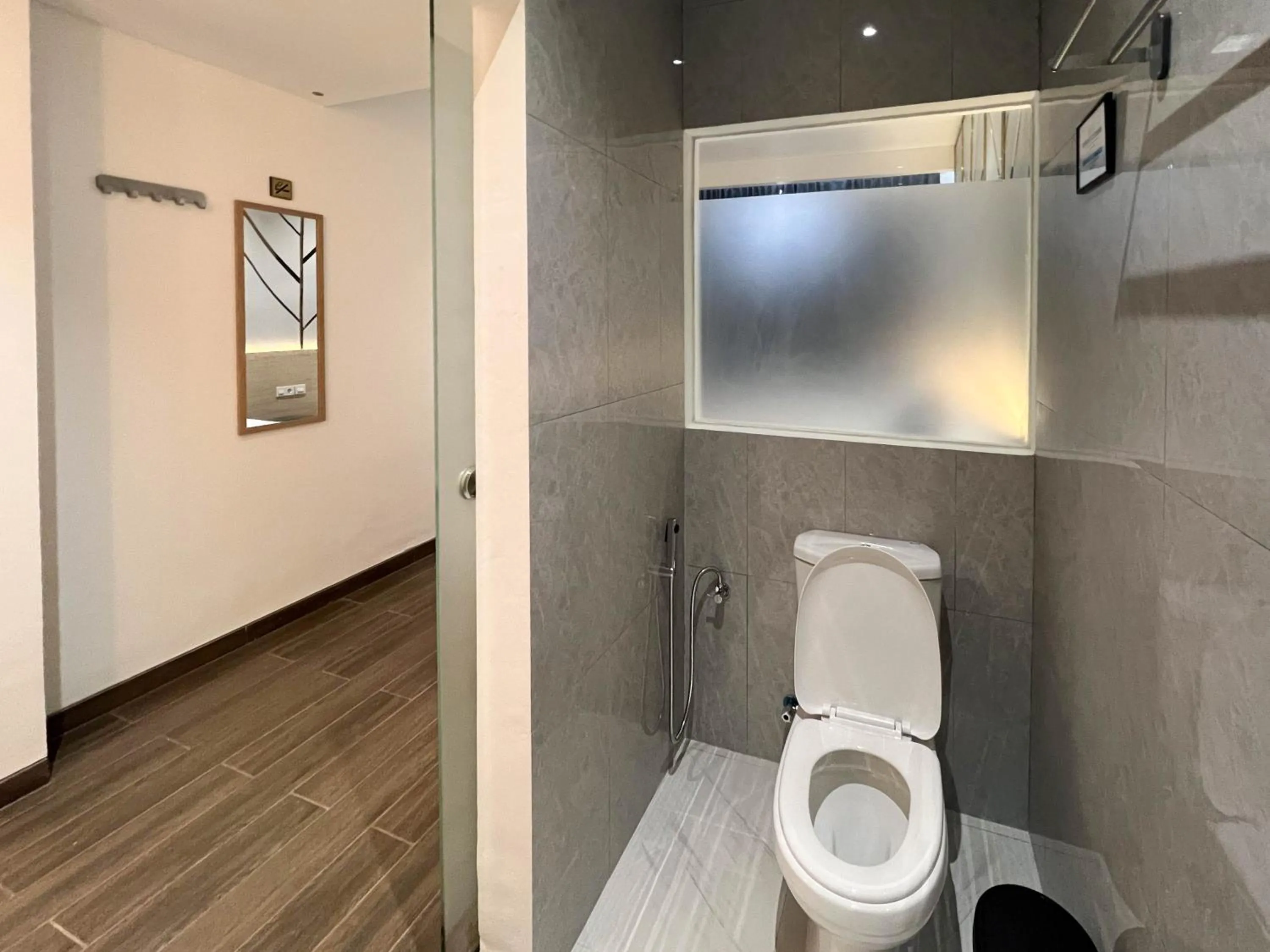 Bathroom in Box City Hotel Mojokerto