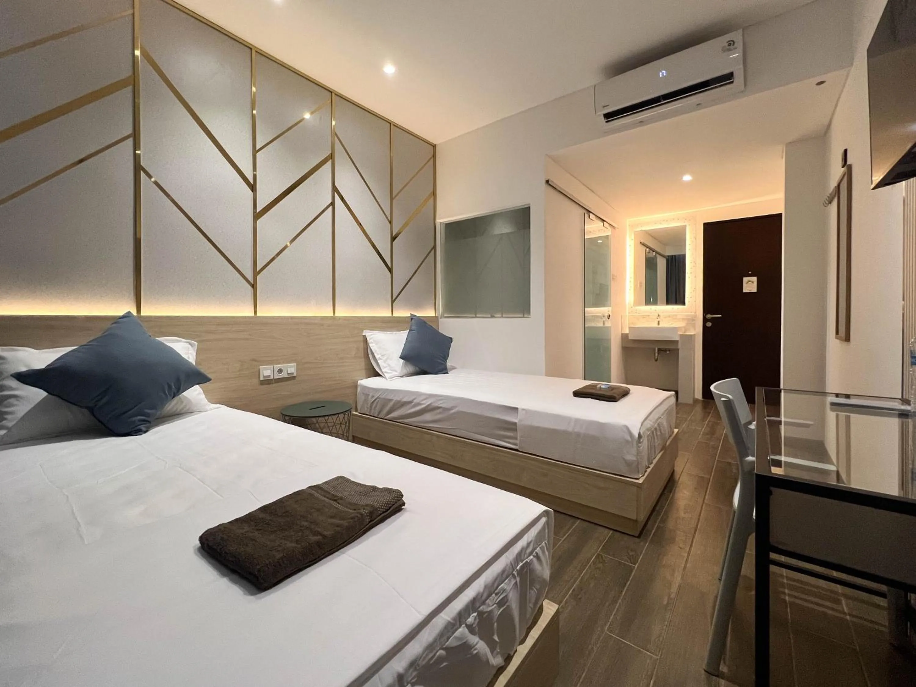 Bedroom, Bed in Box City Hotel Mojokerto