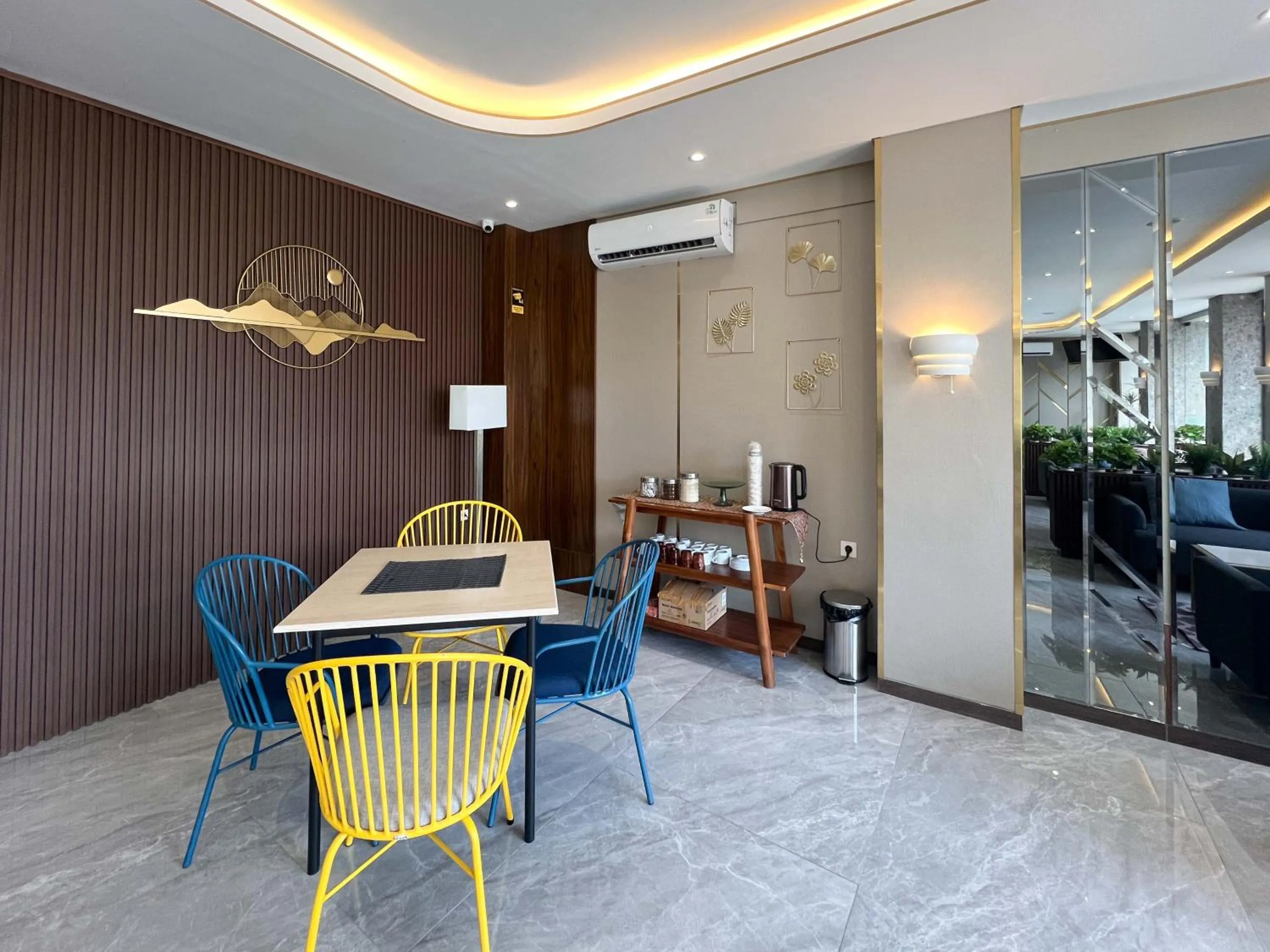 Lobby or reception in Box City Hotel Mojokerto