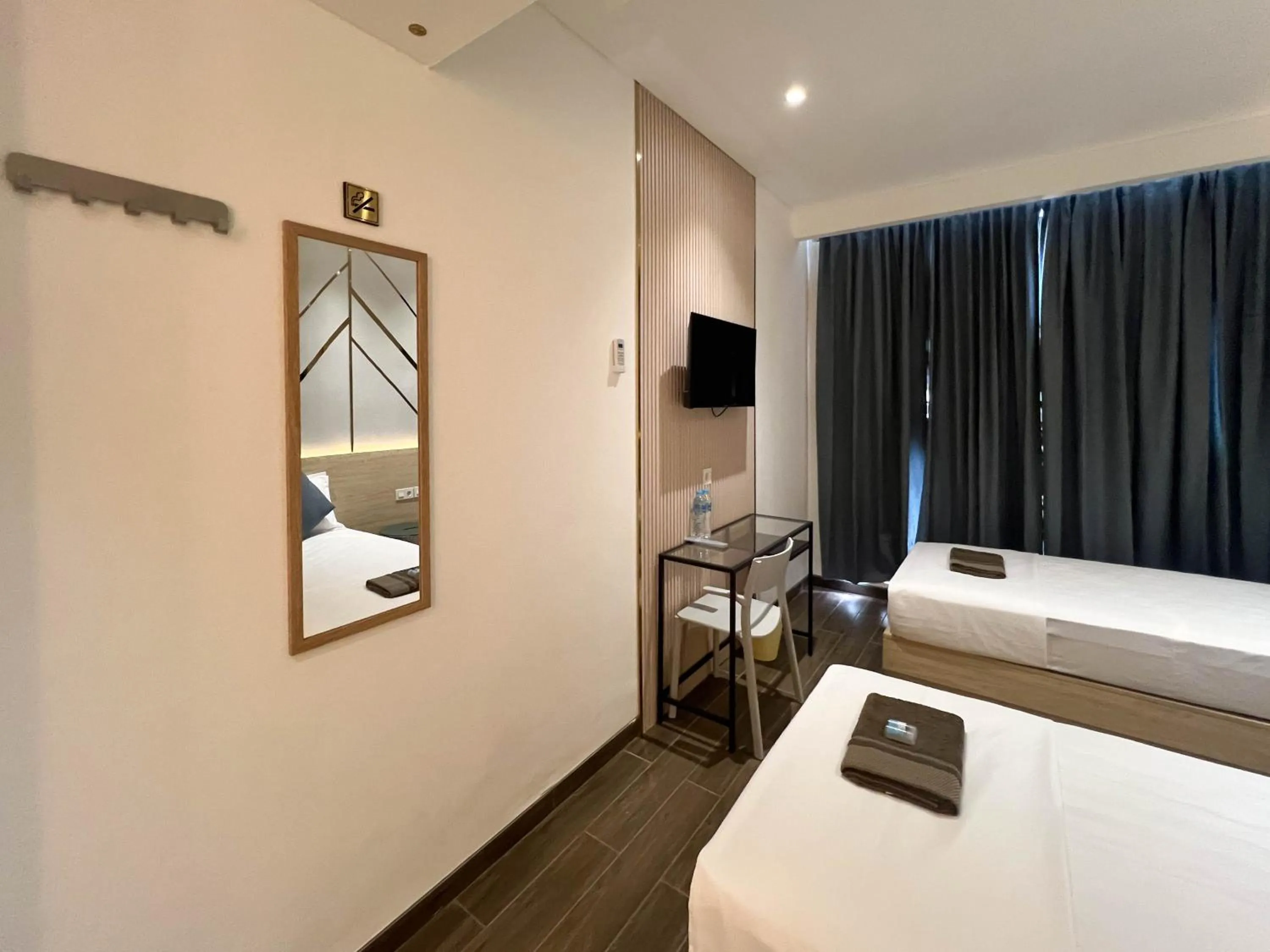 Bedroom, Bed in Box City Hotel Mojokerto