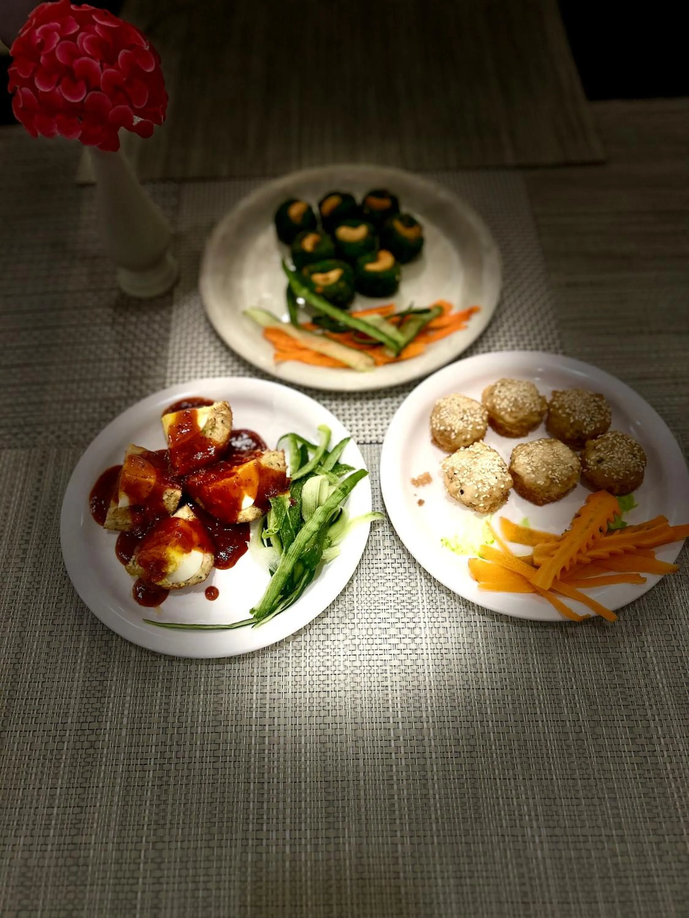 Restaurant/places to eat in Hotel Mazong Crest