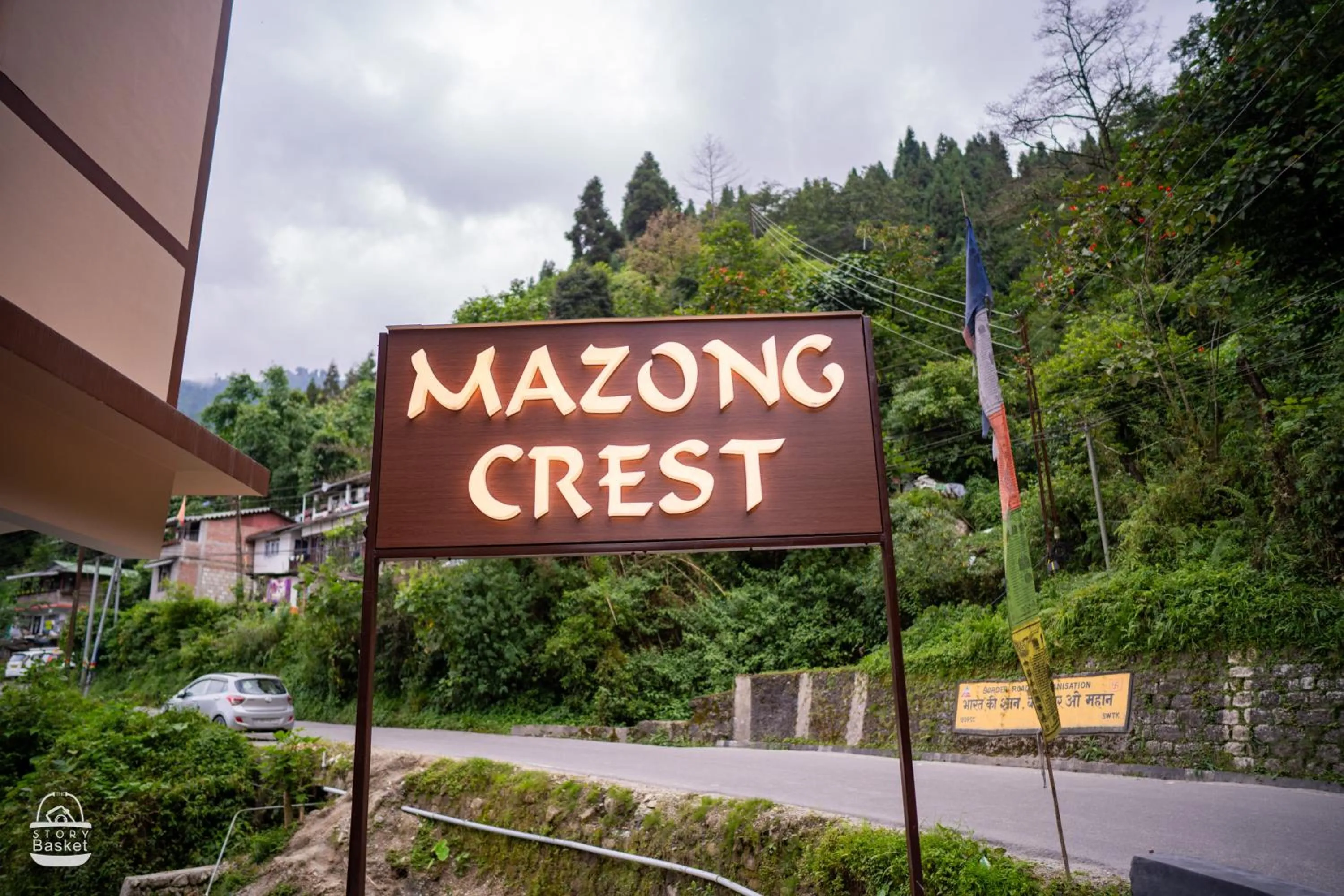 Property logo or sign in Hotel Mazong Crest