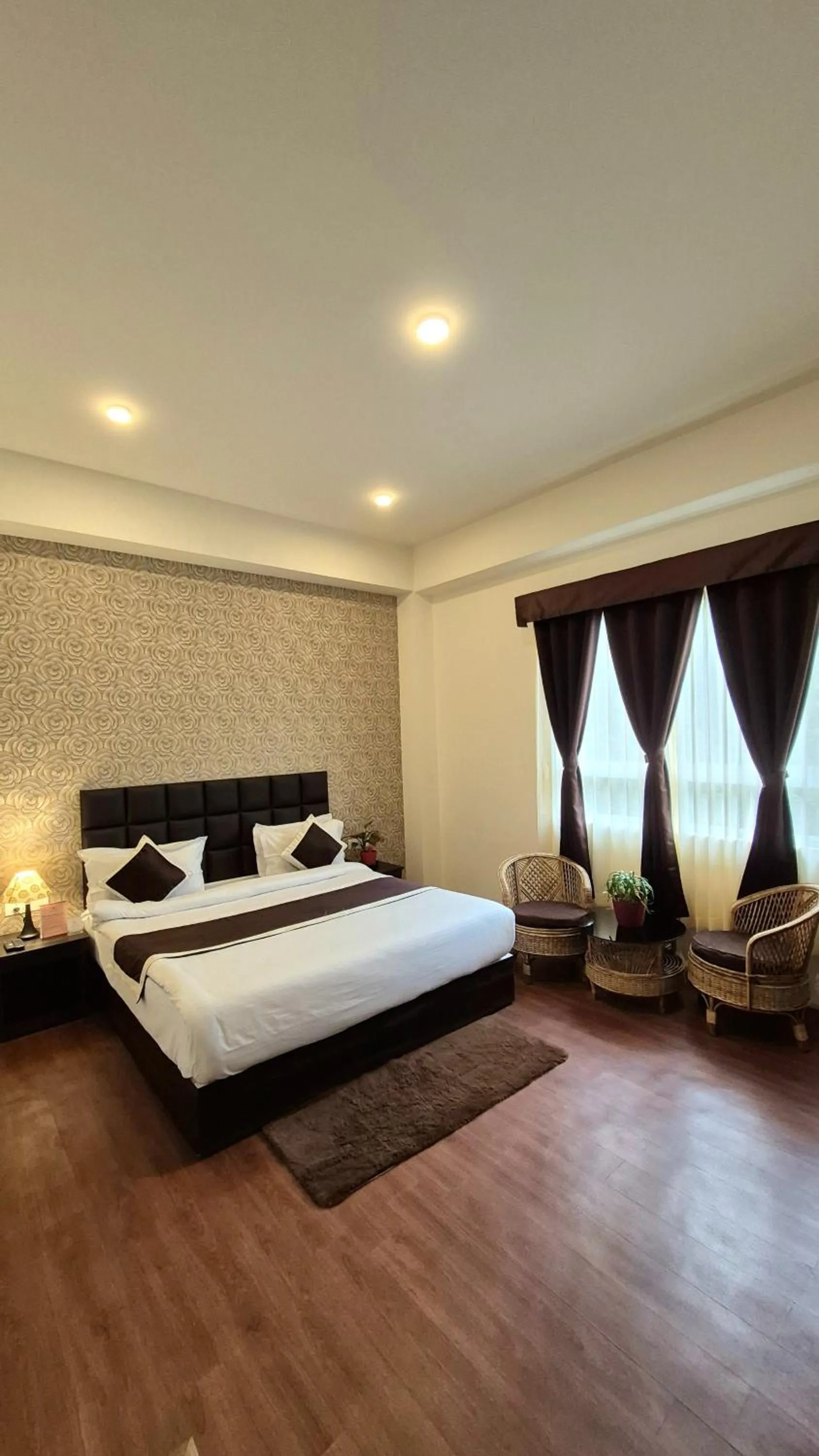 Bed in Hotel Mazong Crest