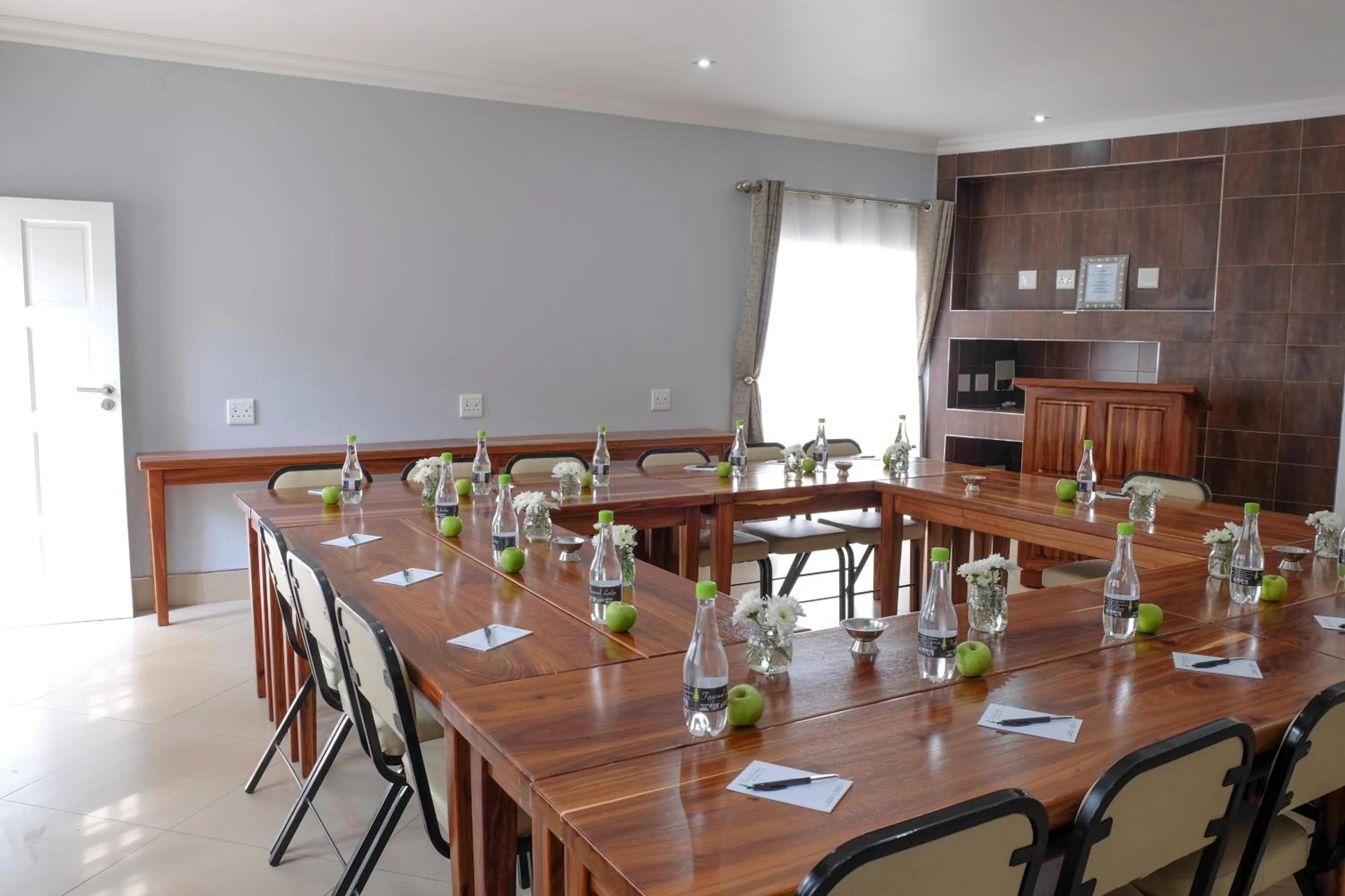 Day in Firwood Lodge