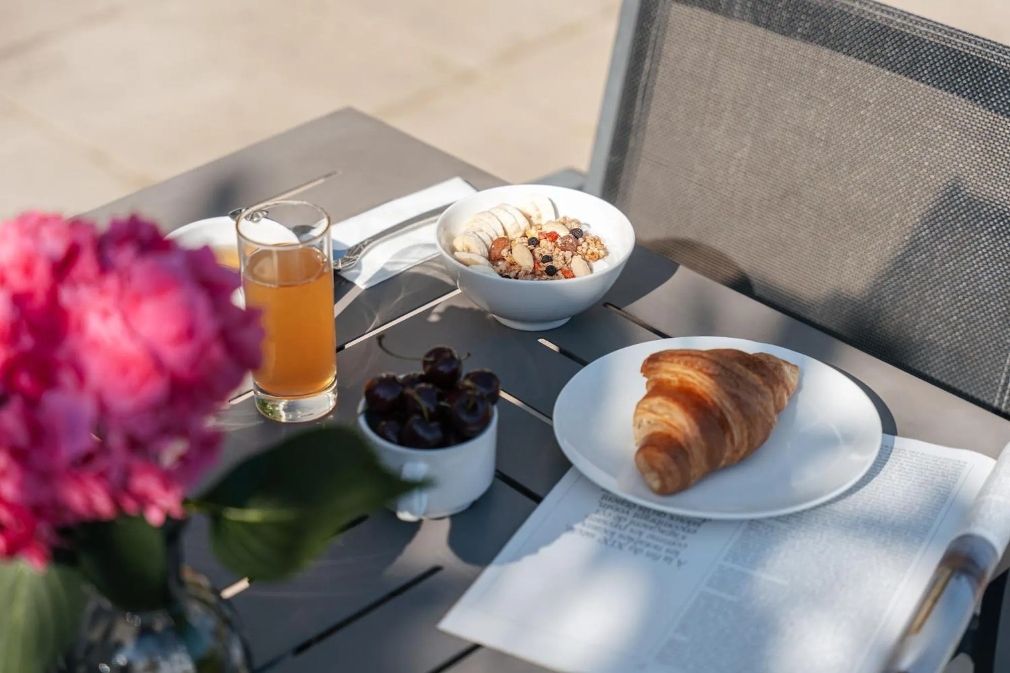 Breakfast in Westotel Life Nantes Carquefou