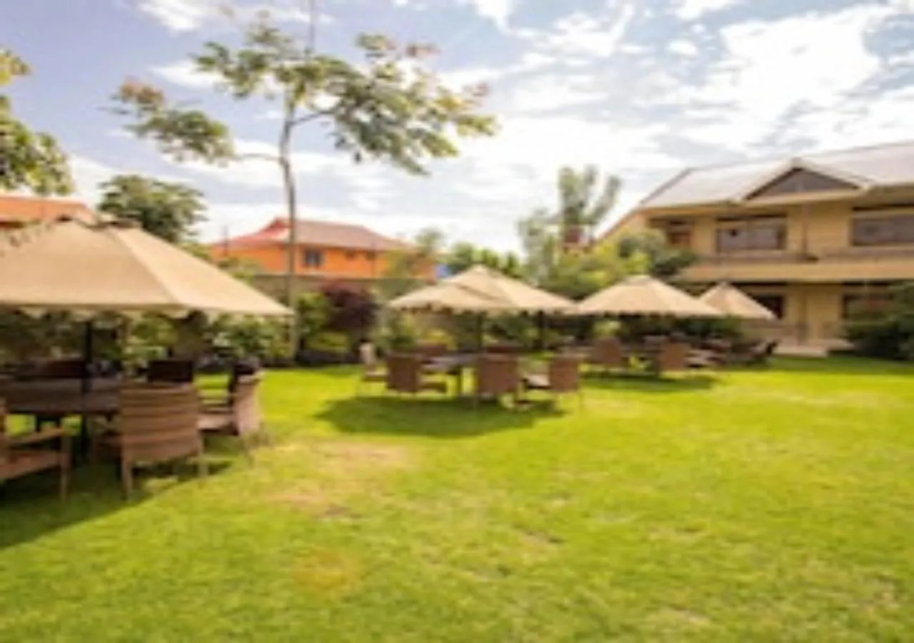 Patio in Eseriani The Hotel