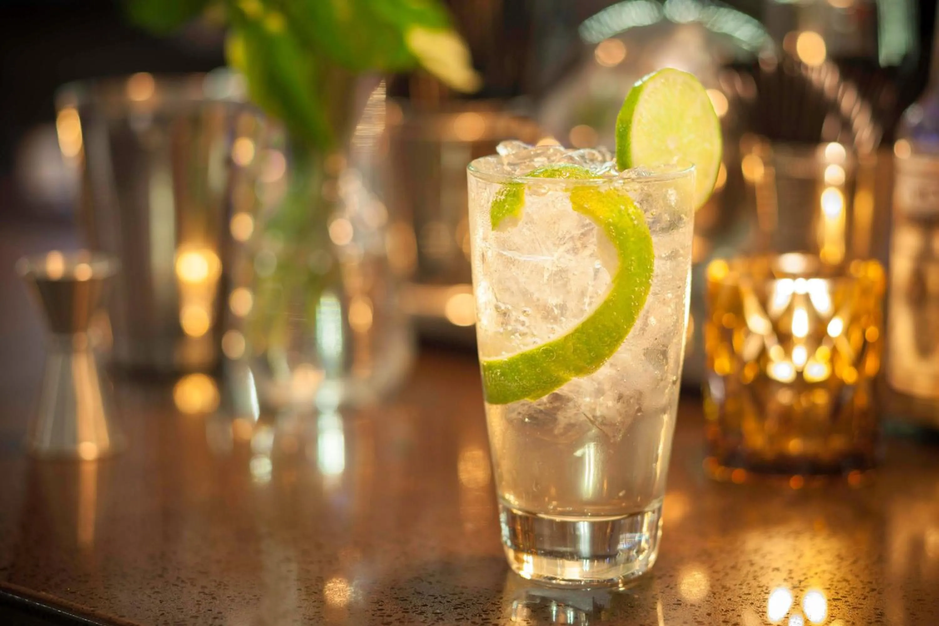 Restaurant/places to eat in AC Hotel by Marriott Miami Beach