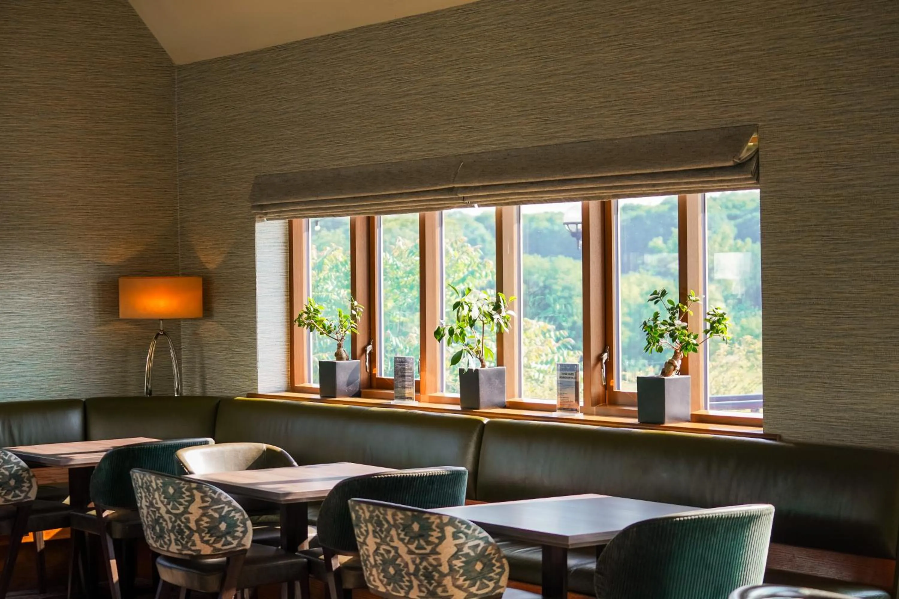 Restaurant/places to eat in Morley Hayes Hotel