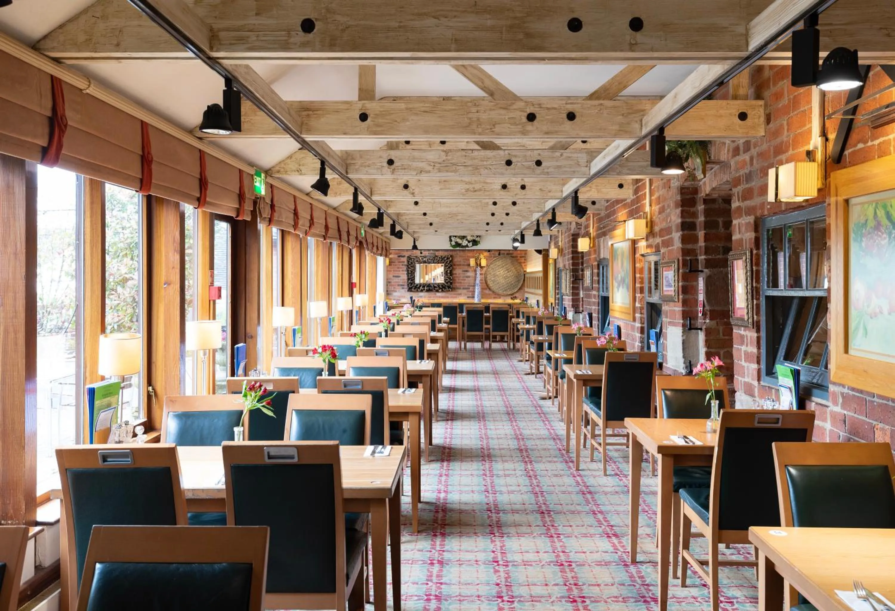 Restaurant/places to eat in Morley Hayes Hotel