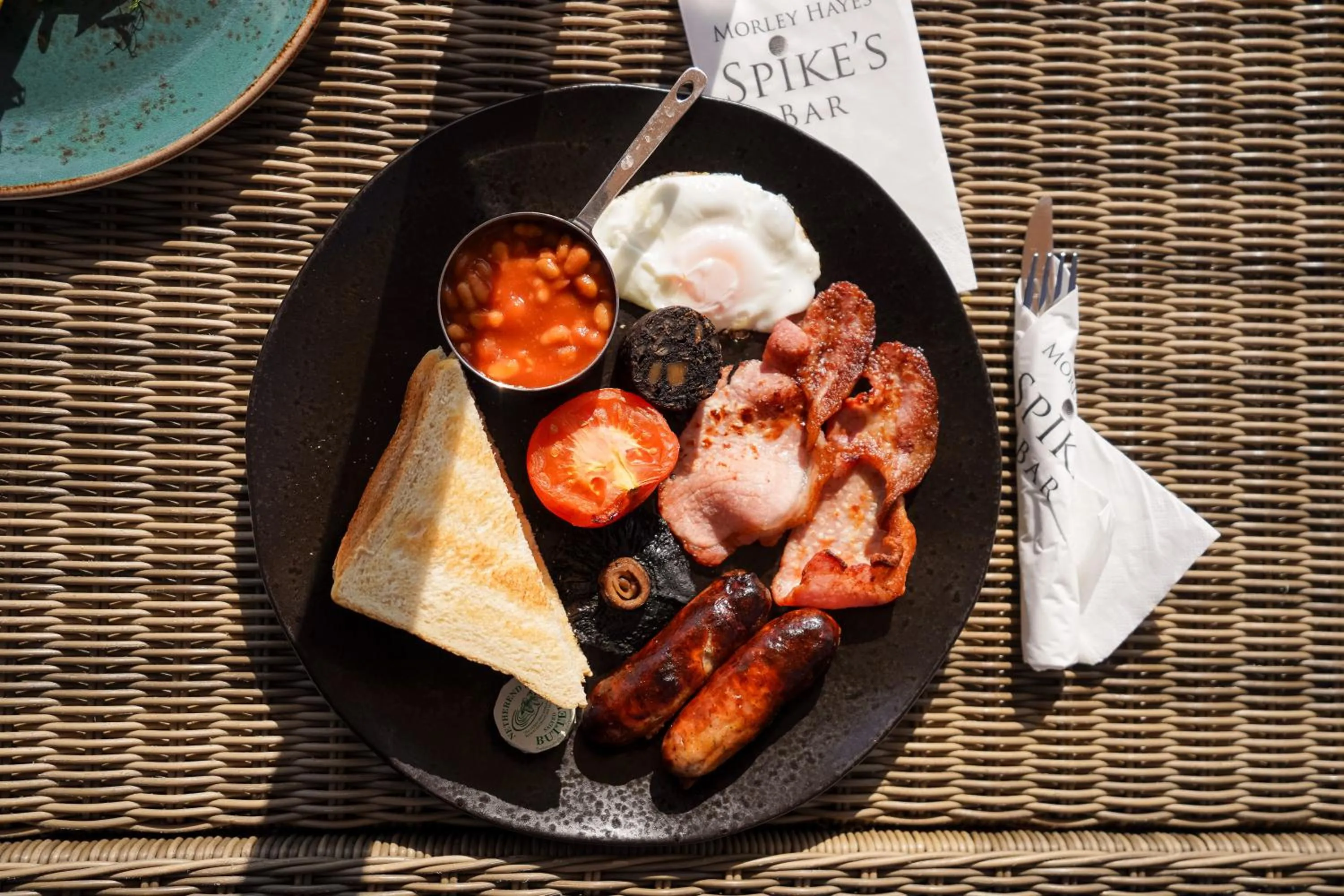 Restaurant/places to eat in Morley Hayes Hotel