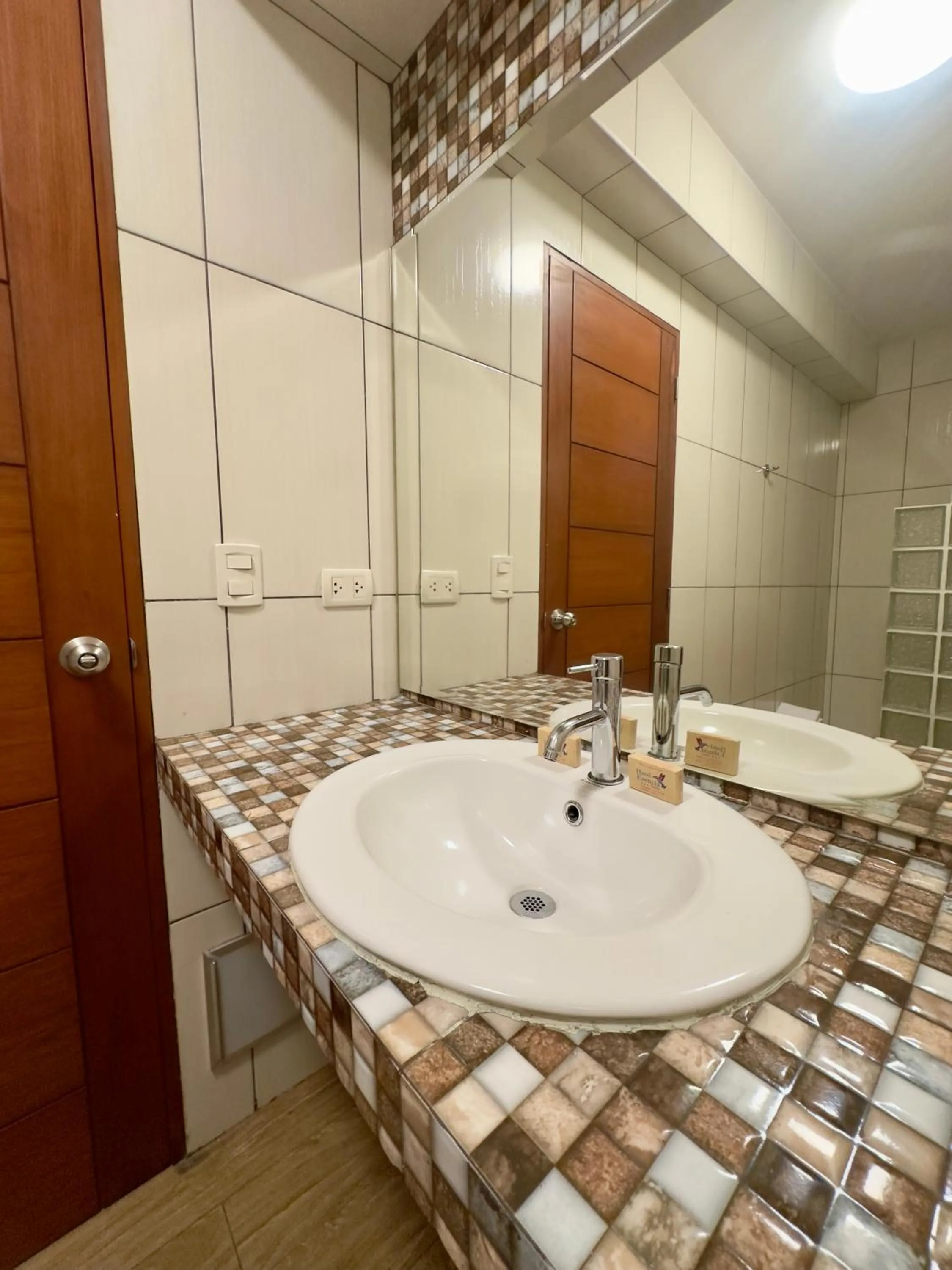 Bathroom in Hotel Esencia Suites