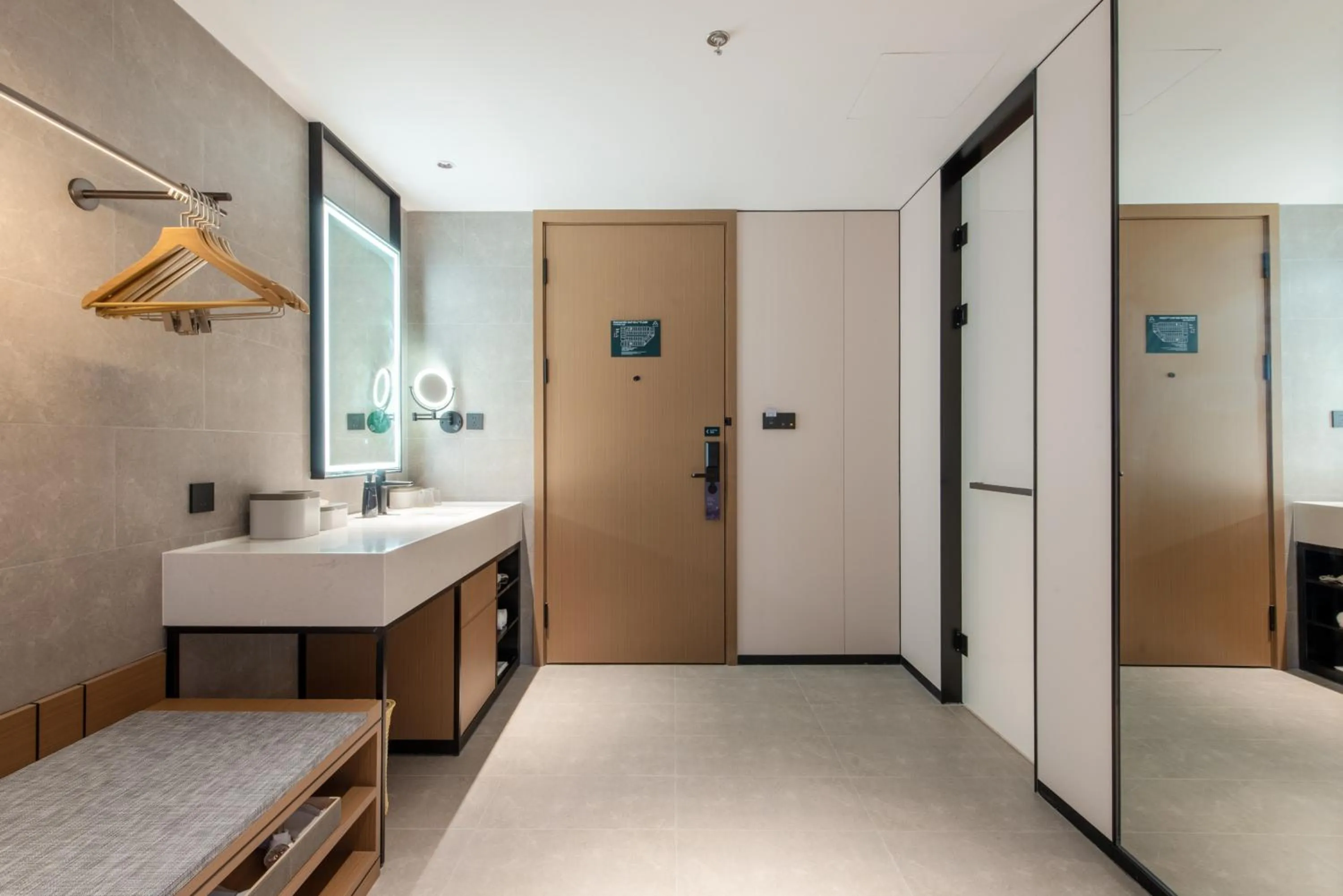 Atour Hotel Shenzhen Pingshan Kengzi Metro Station