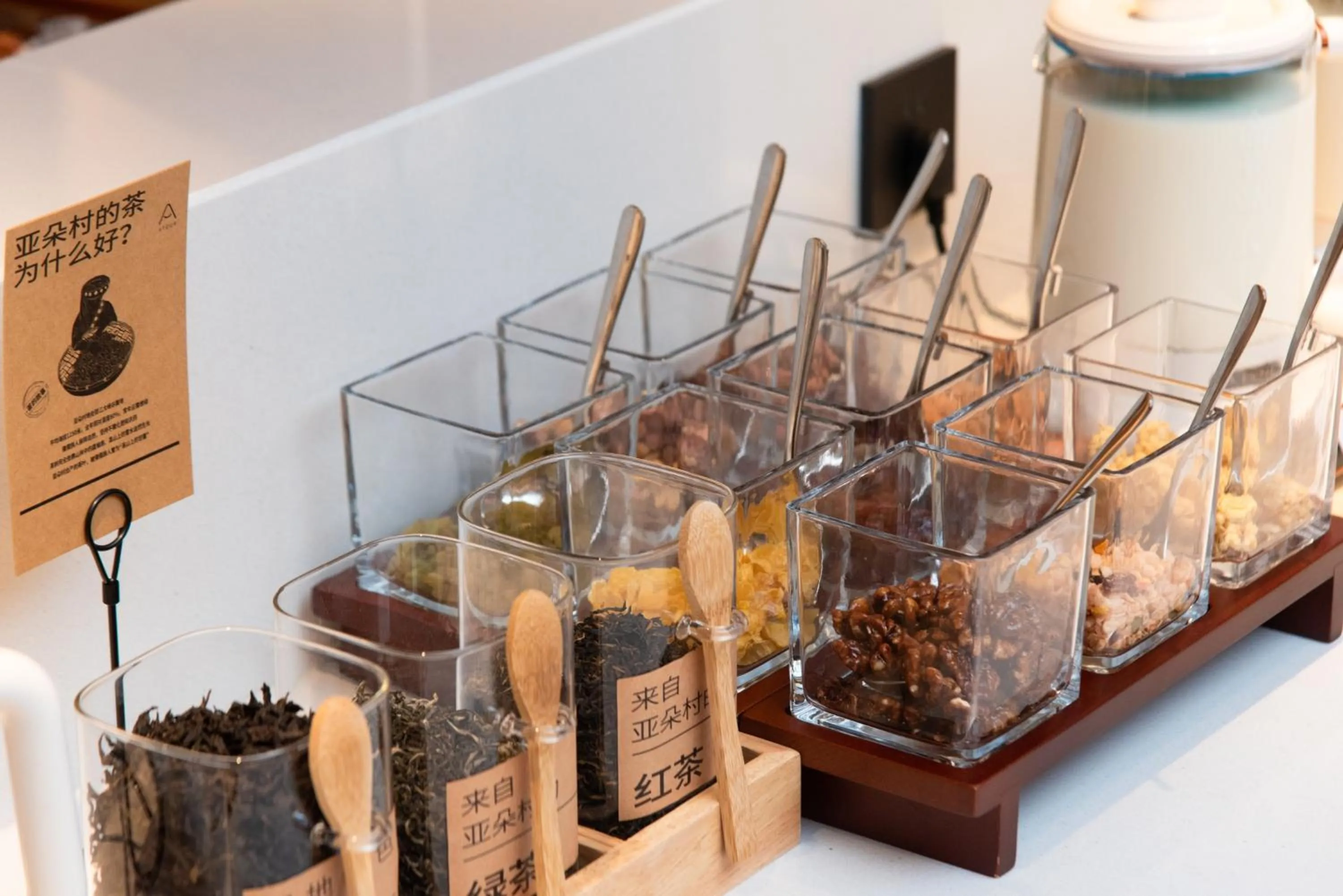 Atour Hotel Shenzhen Pingshan Kengzi Metro Station