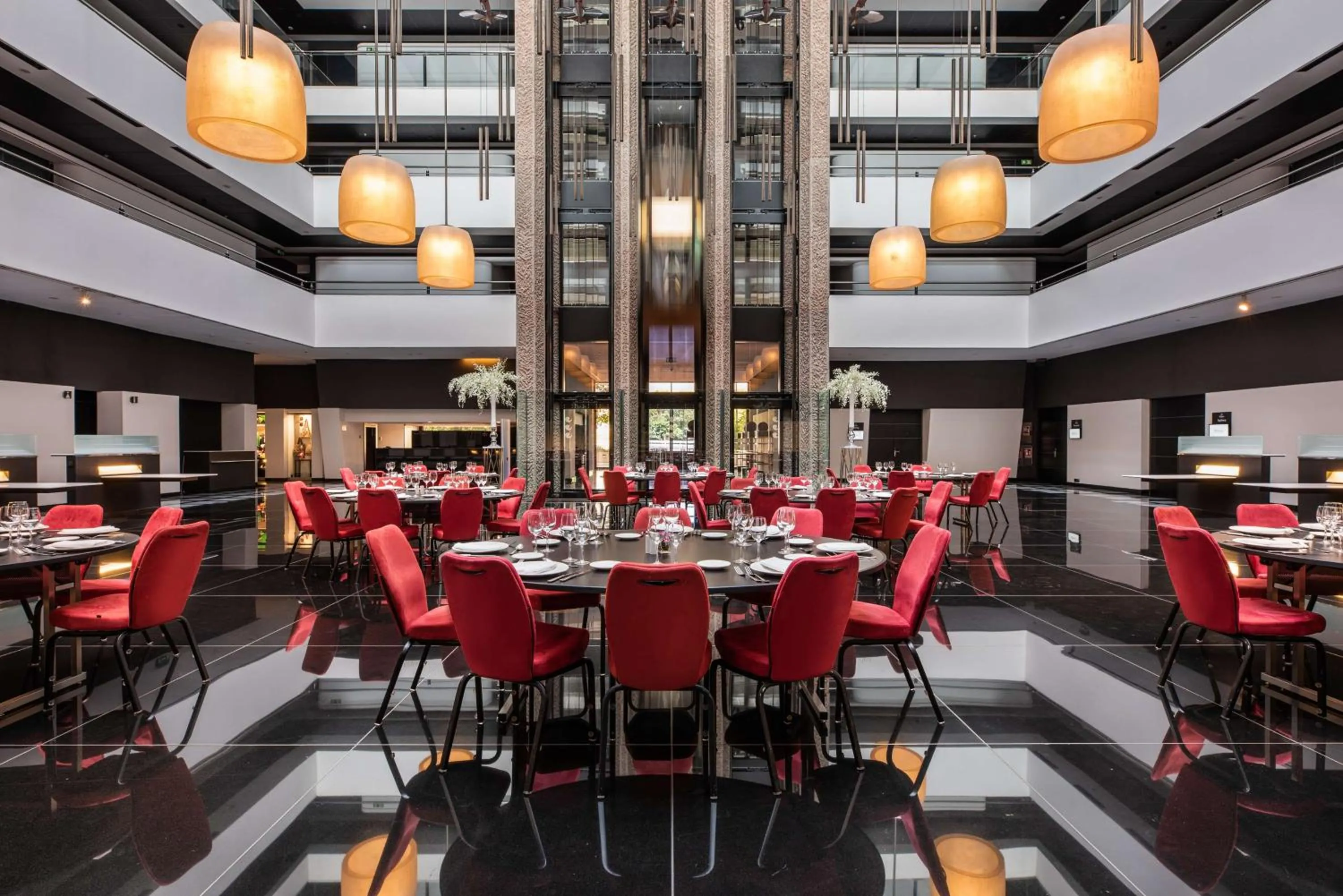 Meeting/conference room in Hilton Madrid Airport