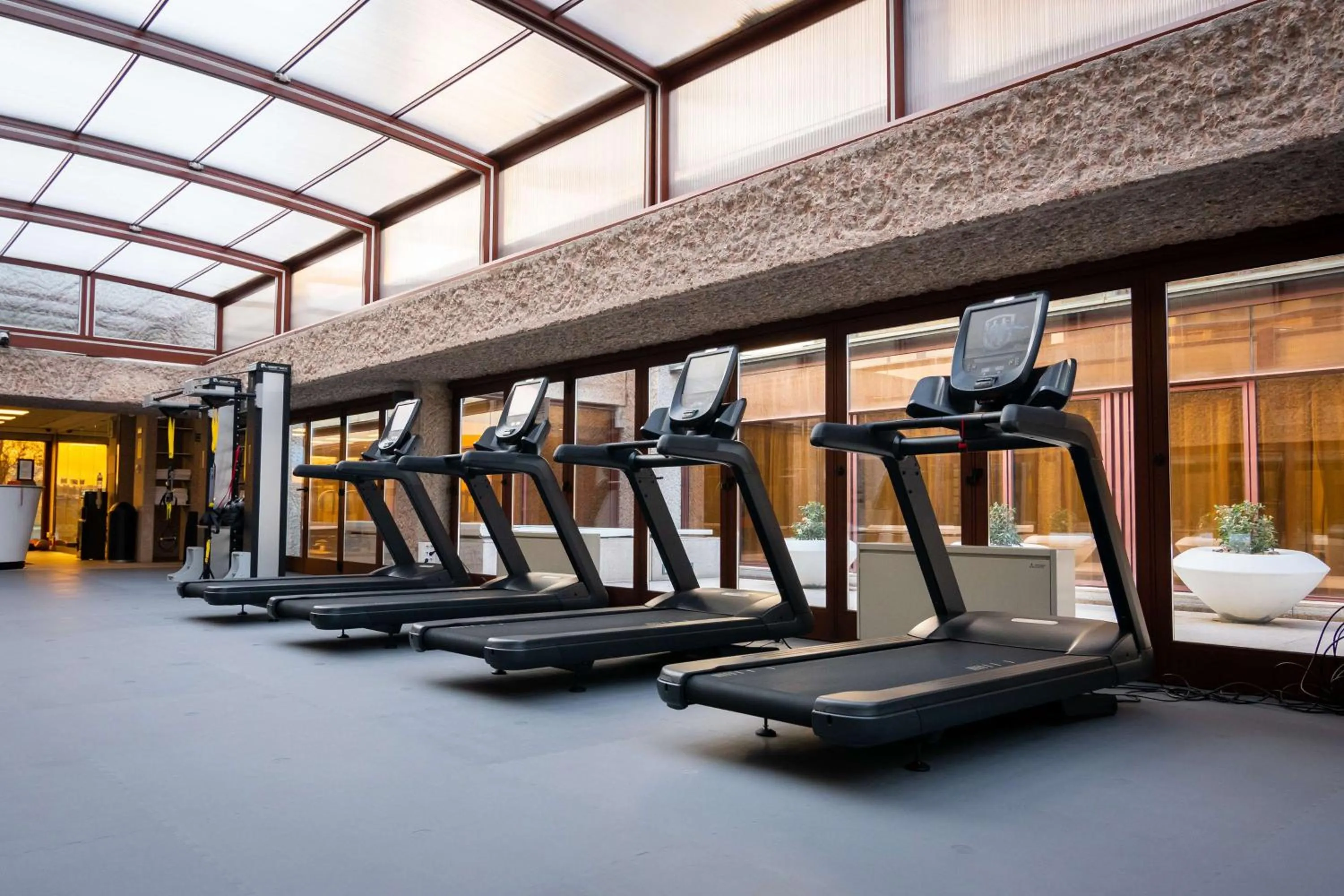Fitness centre/facilities in Hilton Madrid Airport