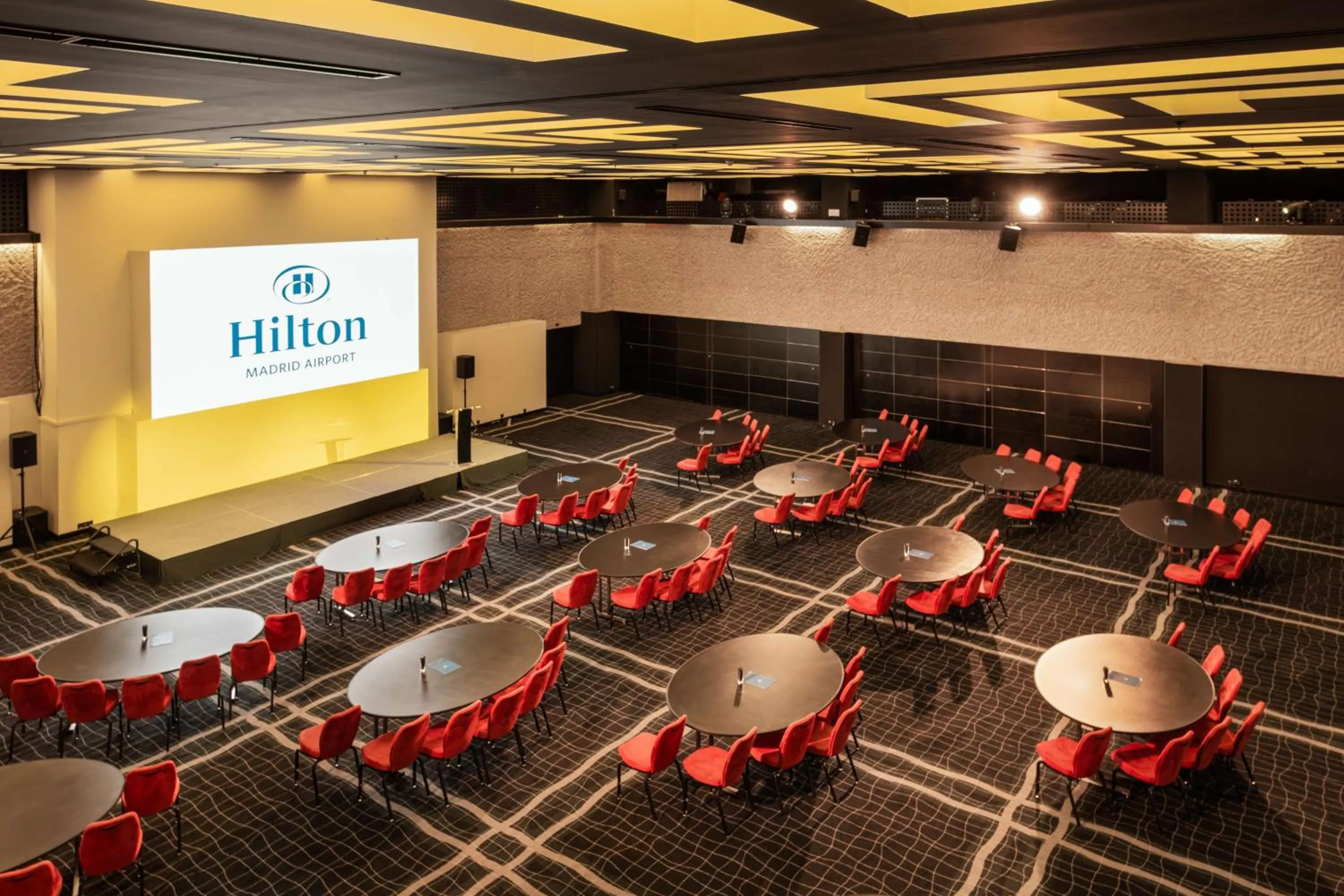 Meeting/conference room in Hilton Madrid Airport