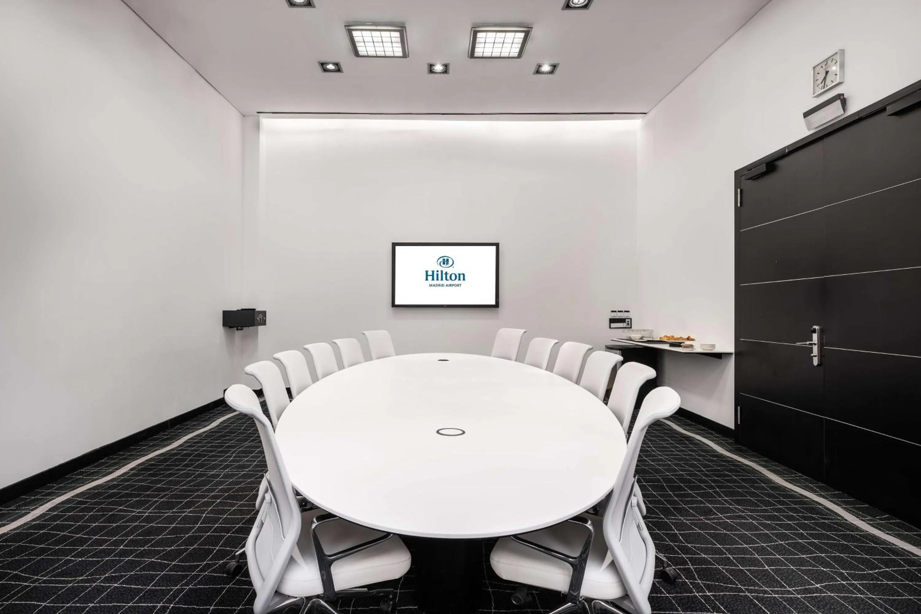 Meeting/conference room in Hilton Madrid Airport