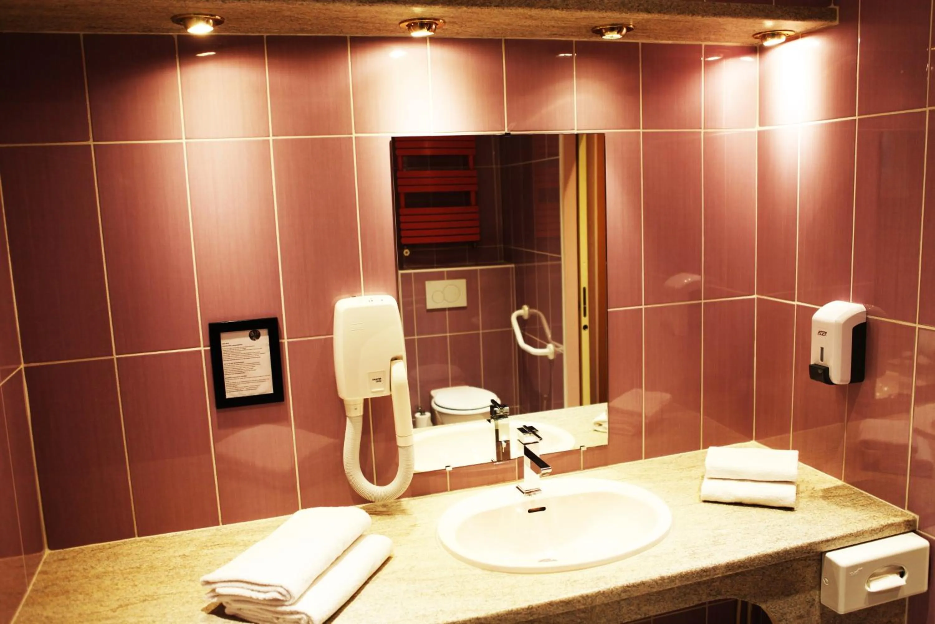 Bathroom in Grand Hôtel Amelot